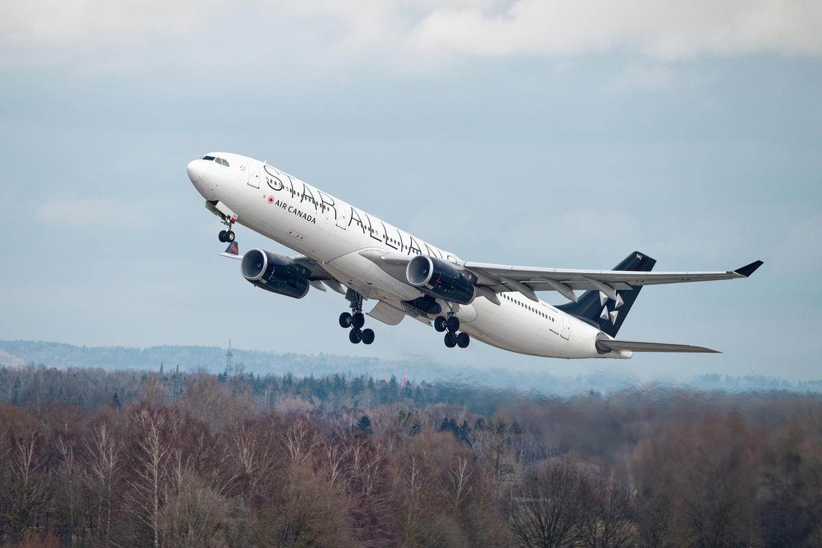 Air Canada A330 takeoff