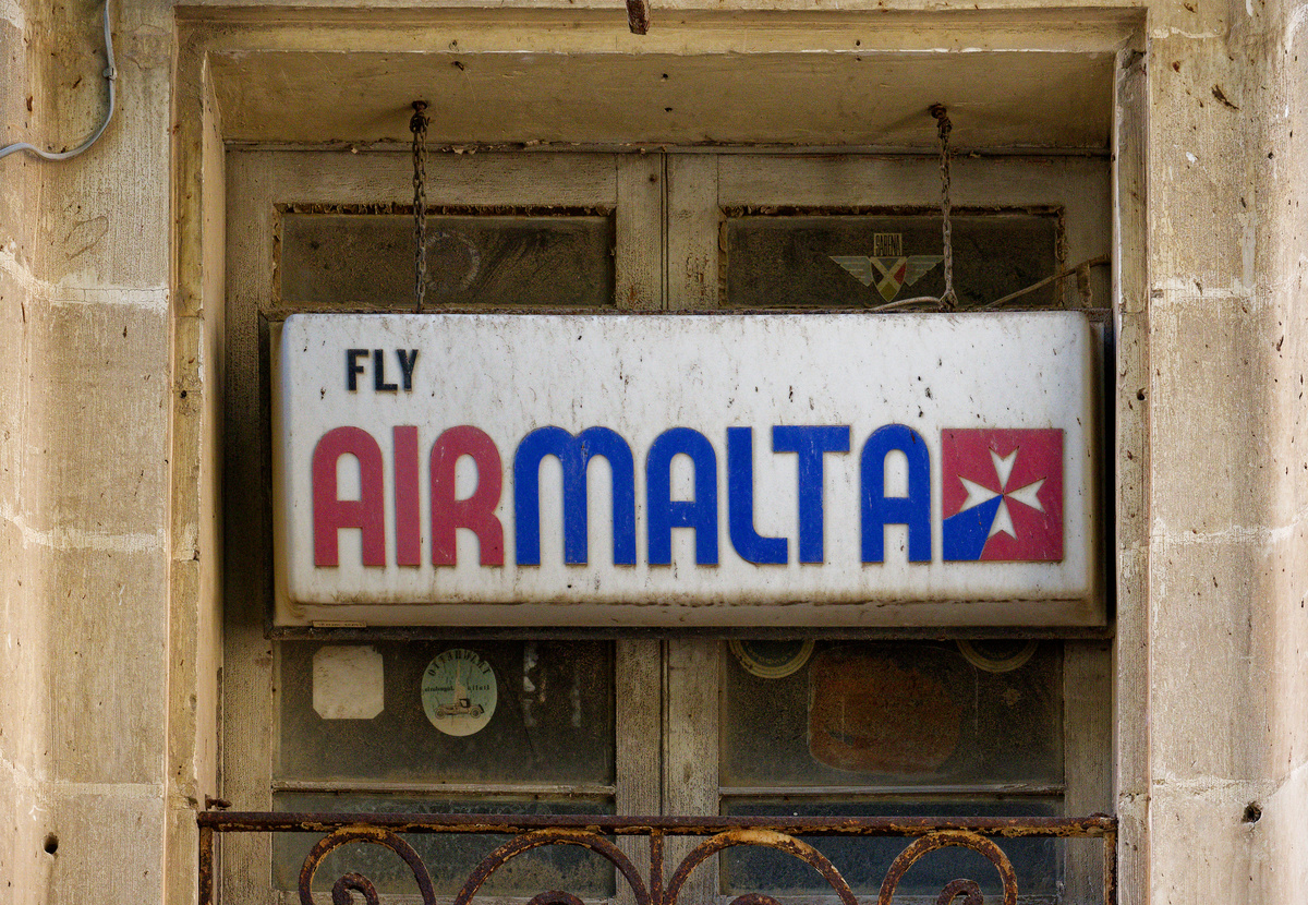 AirMalta sign