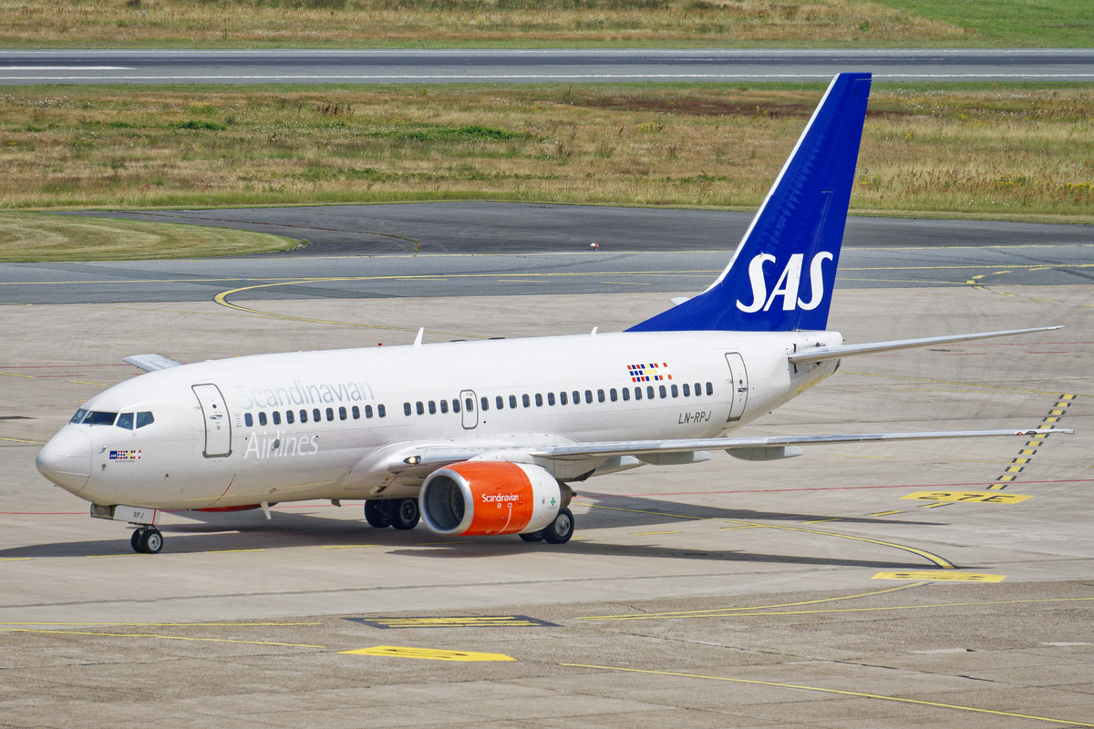 Scandinavian Airlines LN-RPJ Boeing 737-783