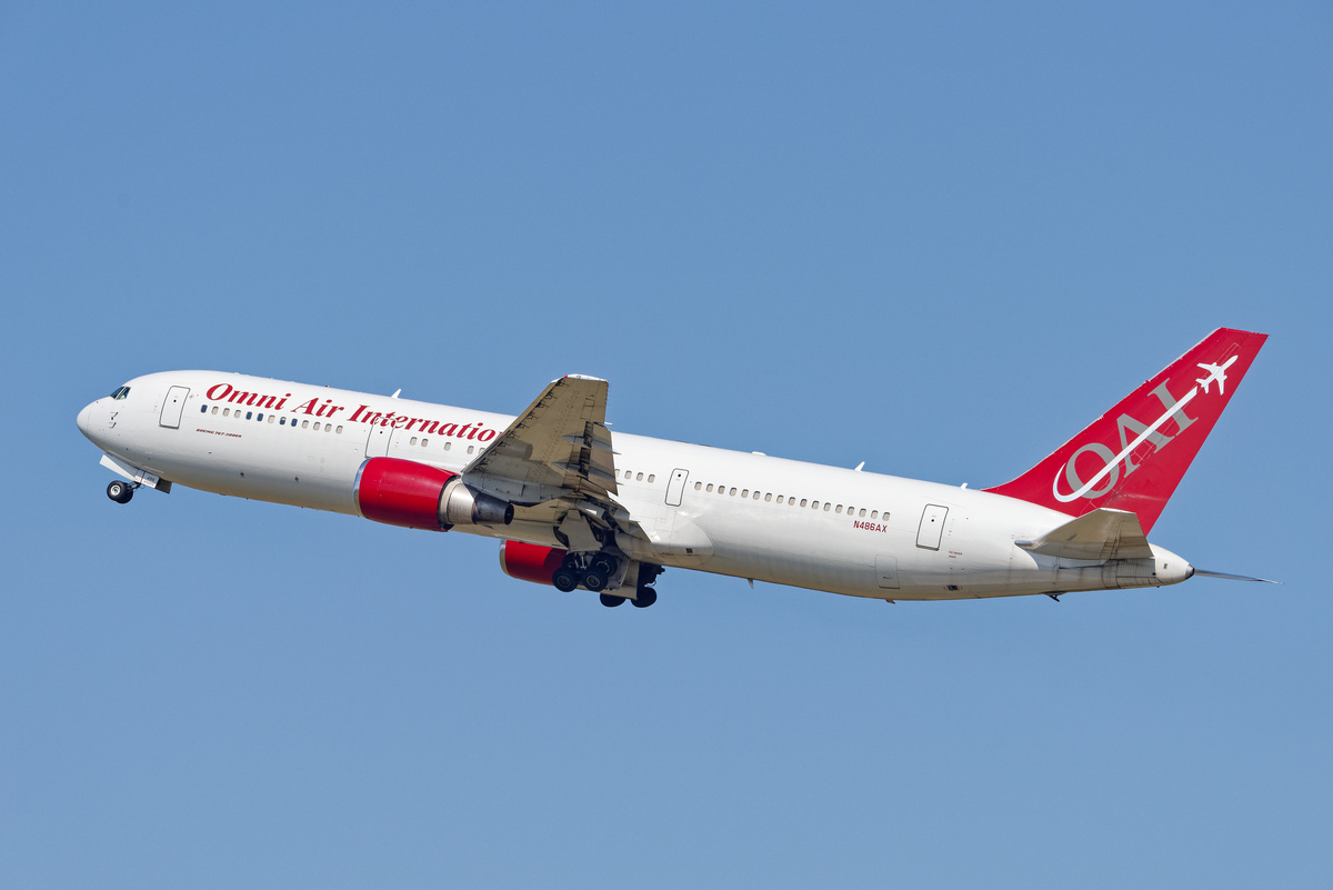 Boeing 767-36NER Omni Air International